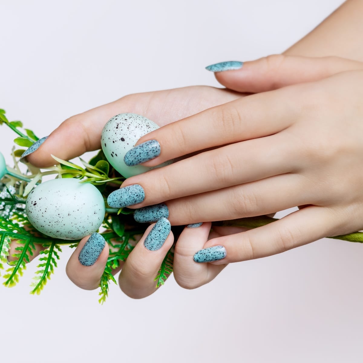 Short Oval Speckled Light Blue-Green Nails Short Oval Speckled Light Blue-Green Nails — Easter Egg Nails 2027