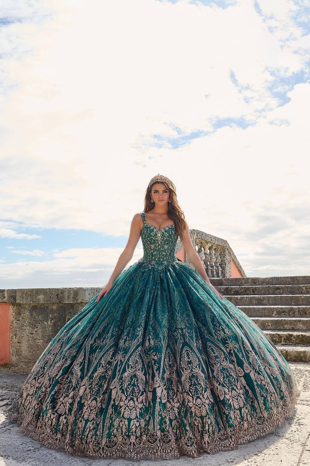 Quinceañera dress with gold glitter appliques Quinceañera dress with gold glitter appliques — Emerald Green Quinceanera Dress 2027