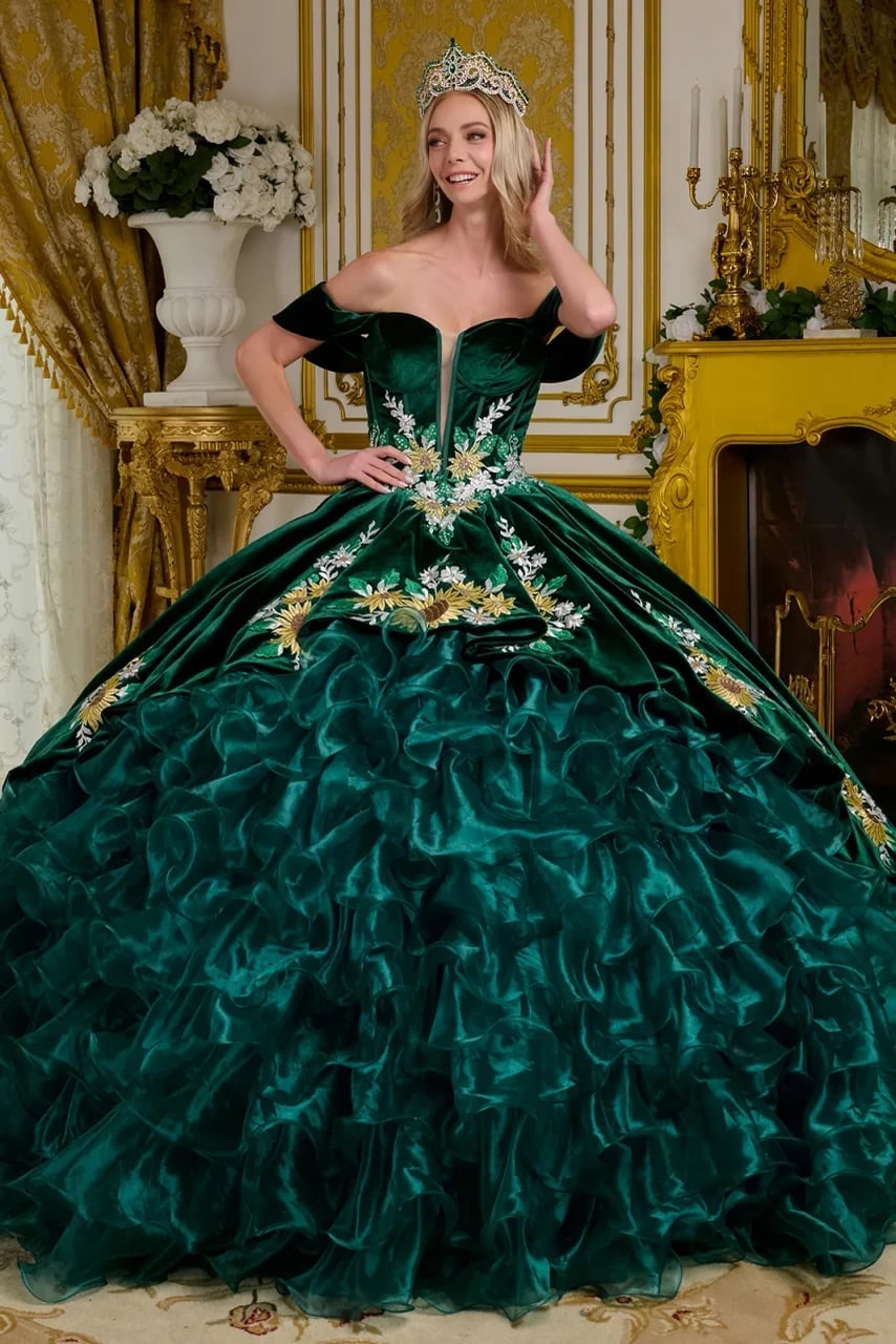 Velvet ballgown with off-shoulder sleeves and ruffled skirt Velvet ballgown with off-shoulder sleeves and ruffled skirt — Emerald Green Quinceanera Dress 2027