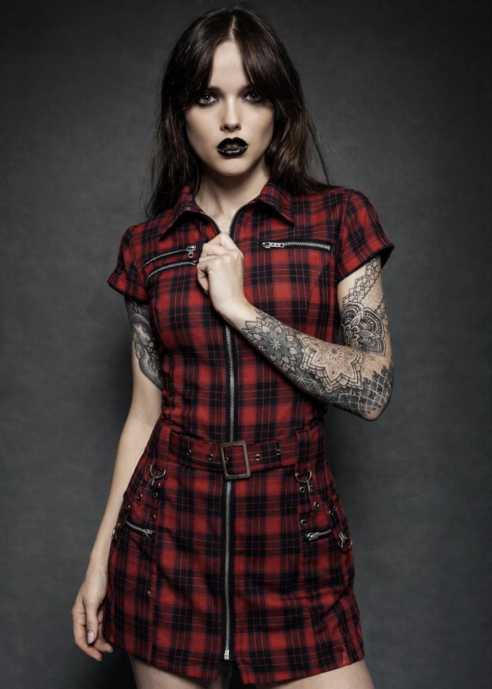 Fitted Red Black Plaid Mini Dress With Zipper Fitted Red Black Plaid Mini Dress With Zipper — Emo Plaid Outfits 2027