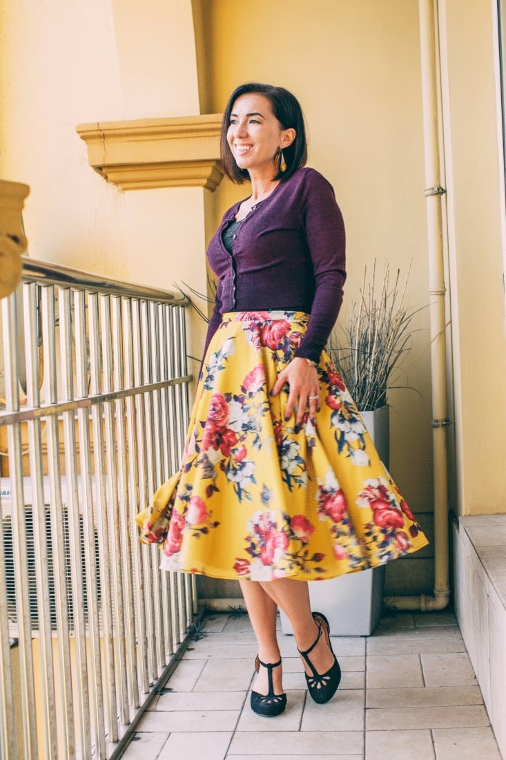 Yellow floral full circle skirt with cardigan Yellow floral full circle skirt with cardigan — Floral Skirt Outfits 2027