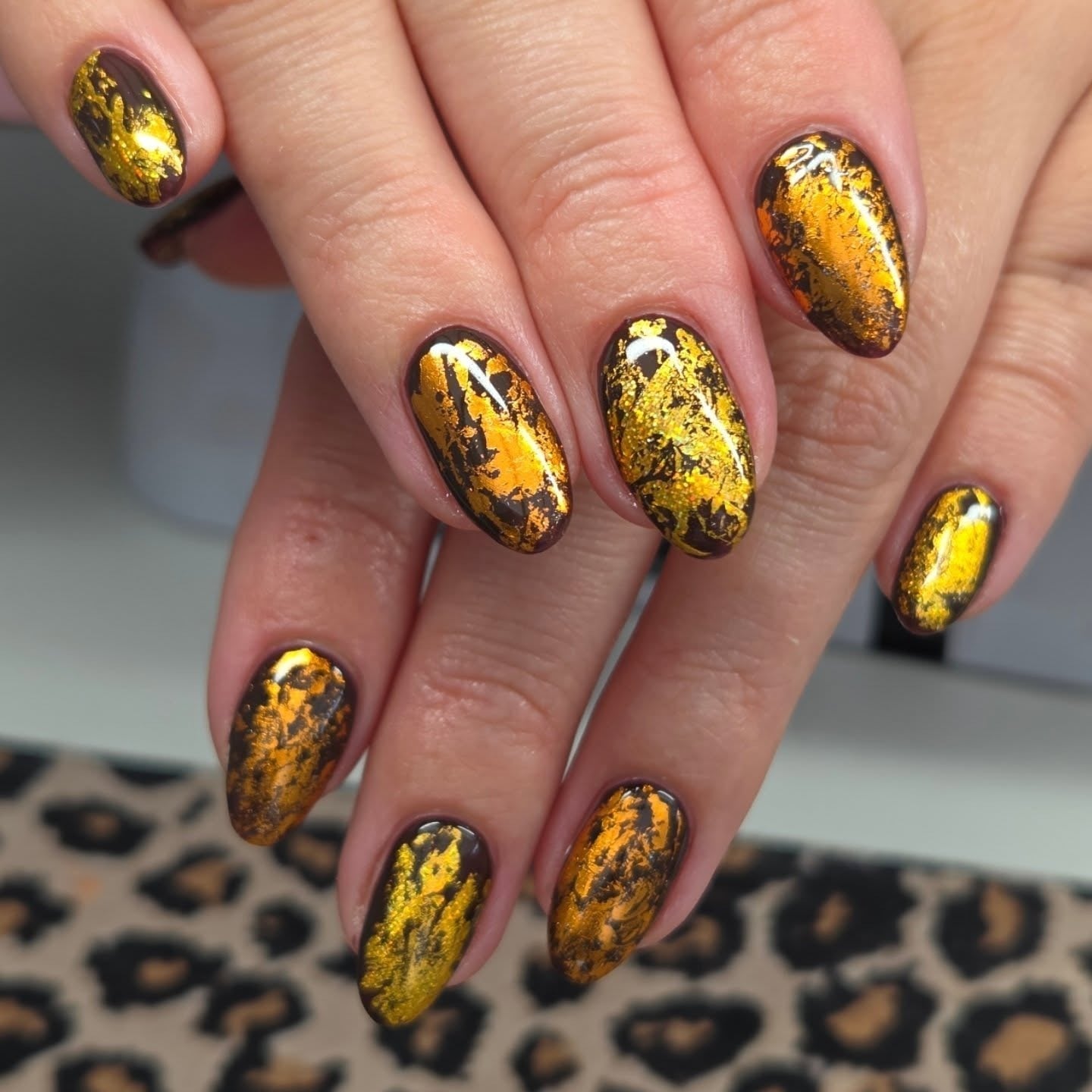 Medium Almond Dark Brown Gold Foil Texture Medium Almond Dark Brown Gold Foil Texture — Foil Nails 2027