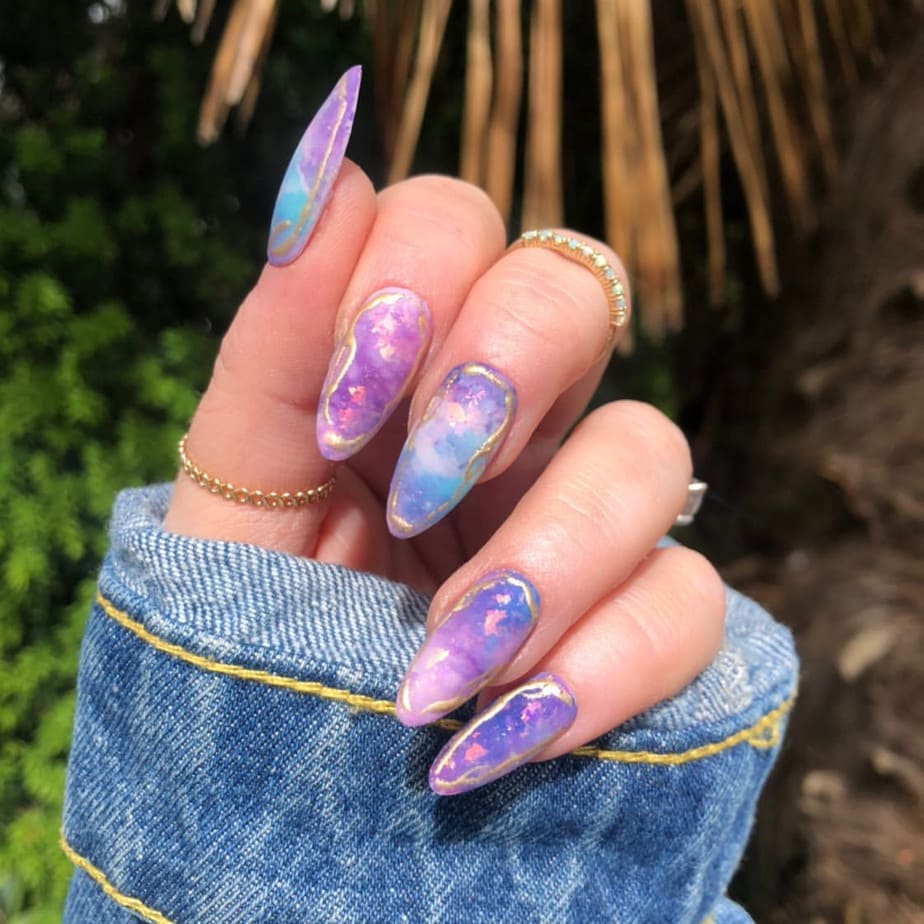 Long Stiletto Galaxy Purple Blue Gold Foil Long Stiletto Galaxy Purple Blue Gold Foil — Foil Nails 2027