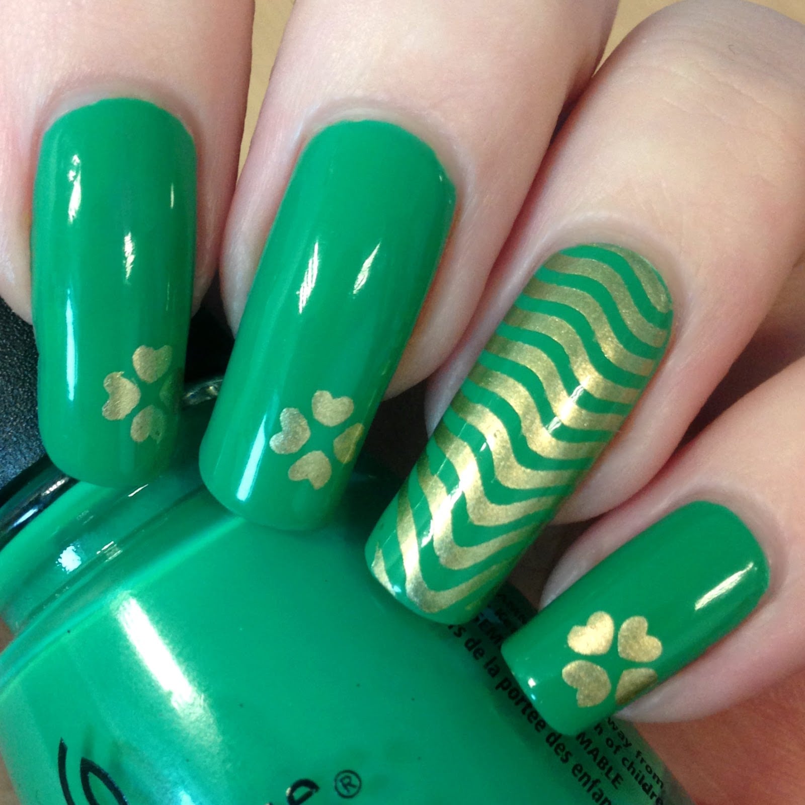 Long Square Green With Gold Clover Decals Long Square Green With Gold Clover Decals — Four Leaf Clover Nails 2027
