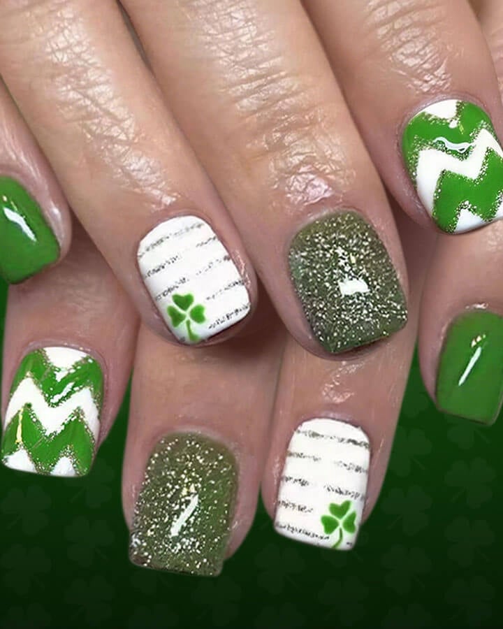 Short Square With Stripes, Clovers, And Glitter Short Square With Stripes, Clovers, And Glitter — Four Leaf Clover Nails 2027