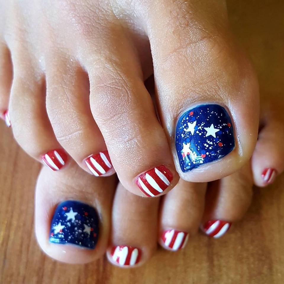 Navy Blue White Stars Red Speckles Short Natural Toes Navy Blue White Stars Red Speckles Short Natural Toes — Fourth of July Toe Nails 2027