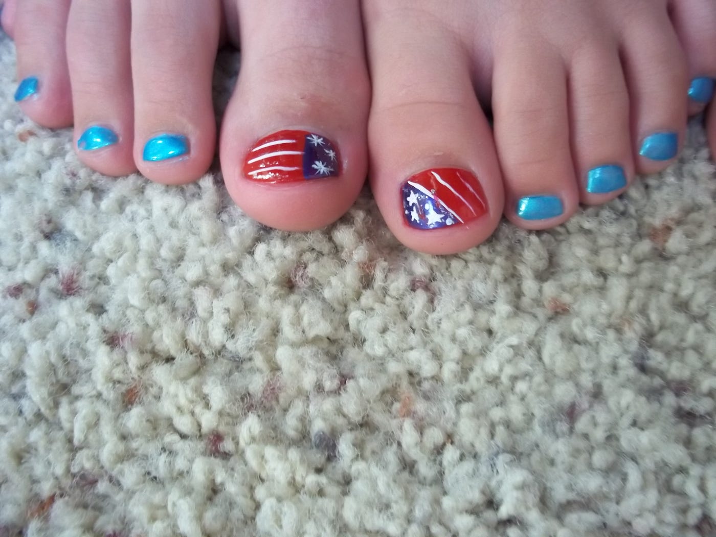 American Flag Design Blue Base Short Square Toes, Glossy American Flag Design Blue Base Short Square Toes, Glossy — Fourth of July Toe Nails 2027