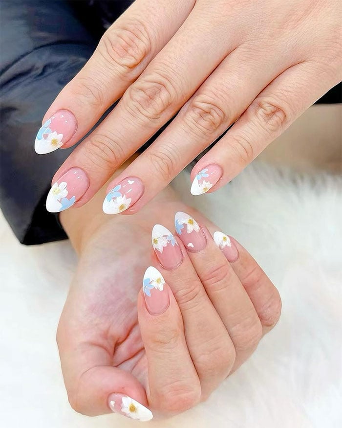 Floral Art Short Oval French Nails Floral Art Short Oval French Nails — French Tip Nails 2027 for Chubby Fingers