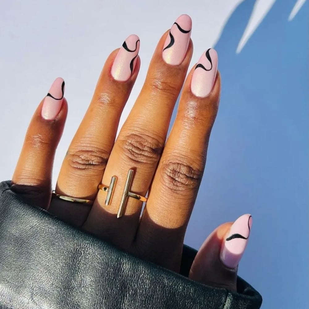 Long Stiletto Light Pink Line Art Nails Long Stiletto Light Pink Line Art Nails — Glazed Donut Nails 2027