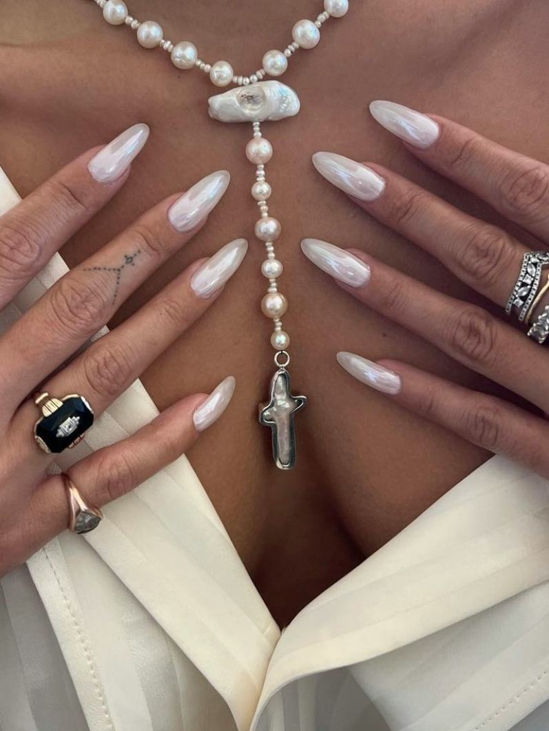 Long Stiletto White Iridescent Pearlescent Nails Long Stiletto White Iridescent Pearlescent Nails — Glazed Donut Nails 2027