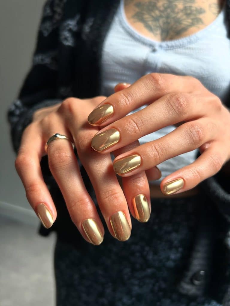 Solid Gold Chrome Medium Oval Nails — Gold Chrome Nails 2027