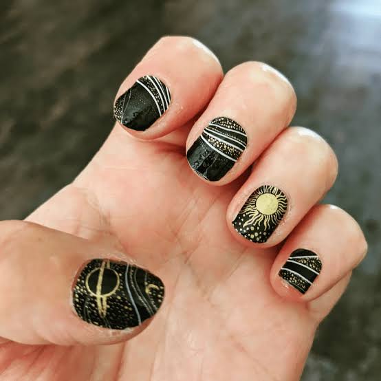 Black Celestial Gold Stamped Nails Black Celestial Gold Stamped Nails — Gold Stamping Nails 2027