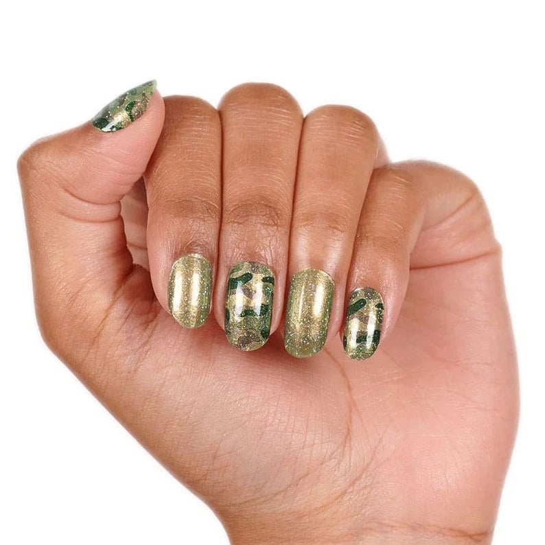 Shimmer Green Brown Camouflage Medium Almond Nails Shimmer Green Brown Camouflage Medium Almond Nails — Green Camo Nails 2027