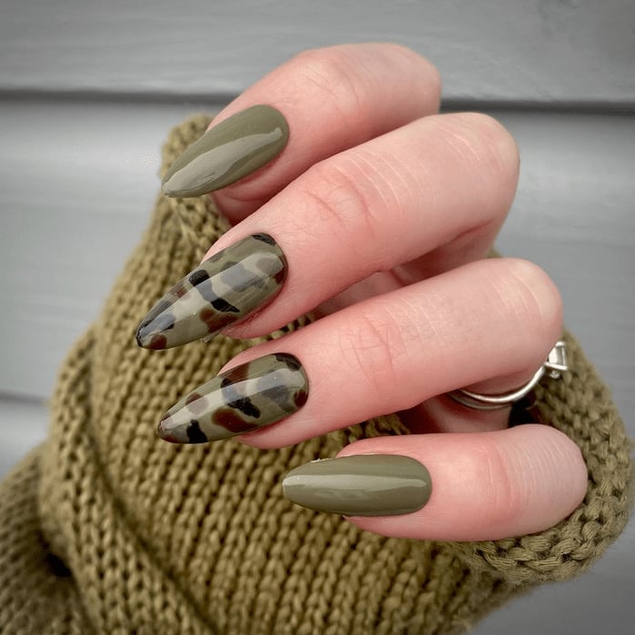 Matte Glossy Green Black White Pink Camo Gold Pearl Nails Matte Glossy Green Black White Pink Camo Gold Pearl Nails — Green Camo Nails 2027