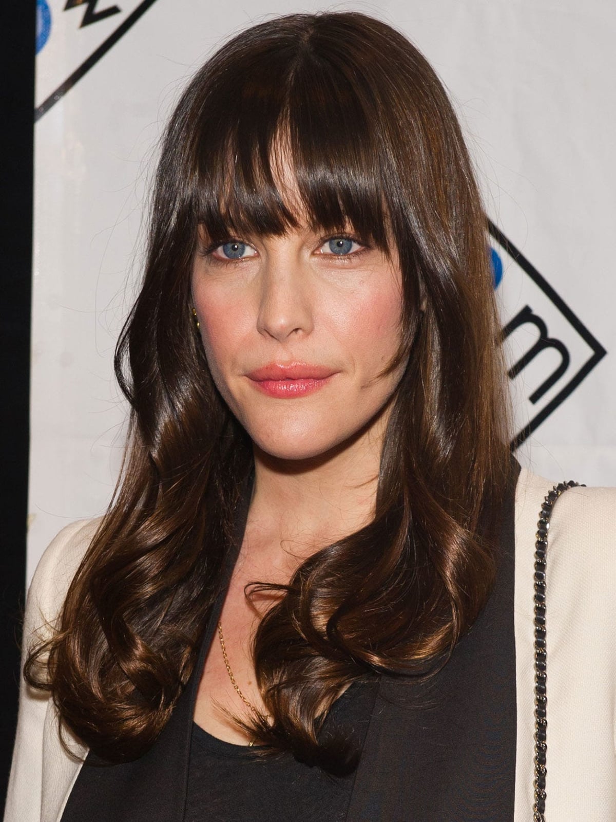 Mid-Back Waves With Blonde Highlights — Hairstyles 2027 for Long Faces