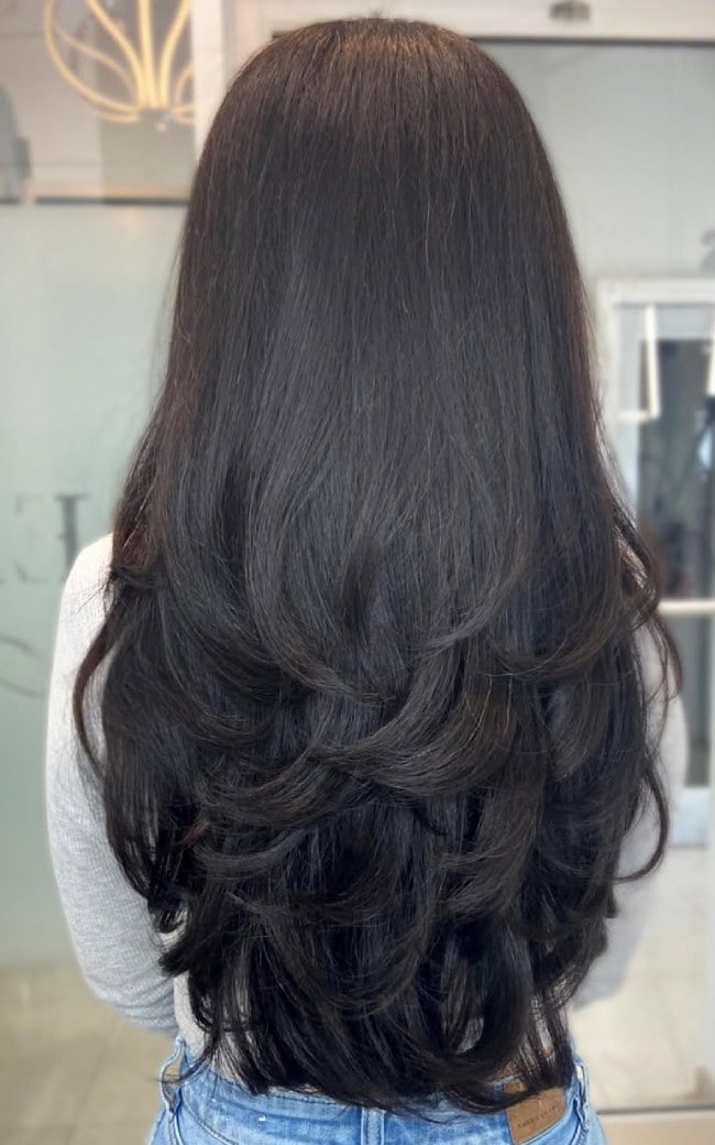 Dark Brown Sculpted Layered Waves Dark Brown Sculpted Layered Waves — Hairstyles 2027 for Long Neck