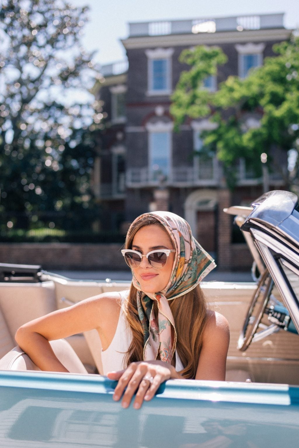 Shoulder Length Wavy Hair With Silk Scarf Shoulder Length Wavy Hair With Silk Scarf — Head Wrap Hairstyles 2027