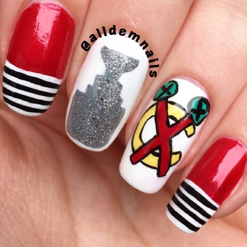 Short Oval Hockey Logo Glitter French Tip Nails Short Oval Hockey Logo Glitter French Tip Nails — Hockey Nails 2027