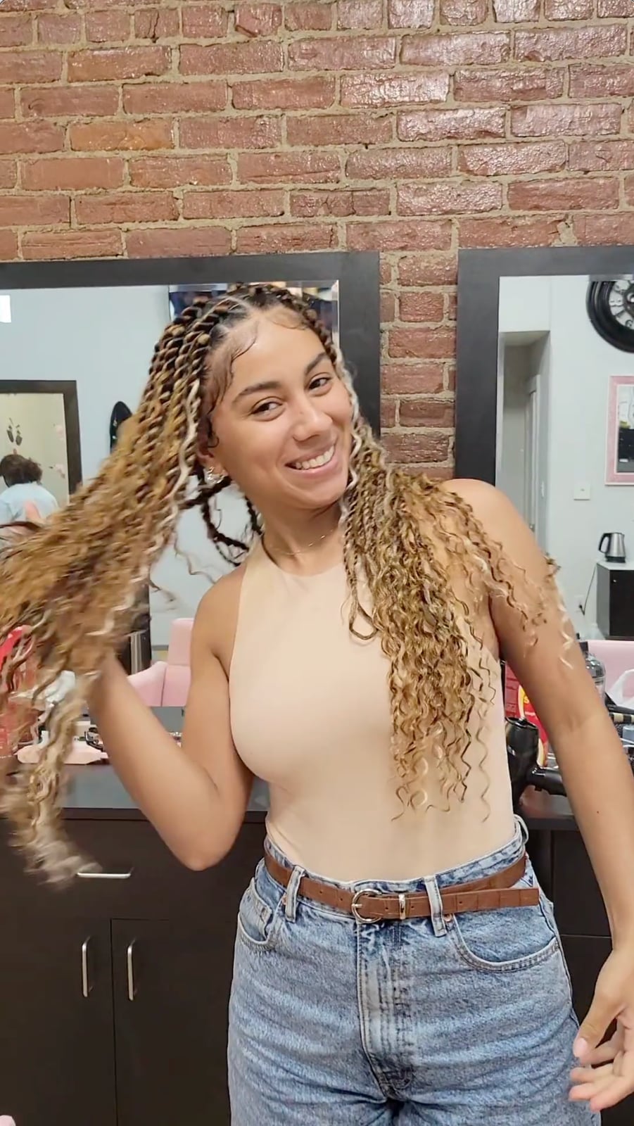 Mid-Back Twists With Blonde Highlights and Blowout Mid-Back Twists With Blonde Highlights and Blowout — Island Twists 2027