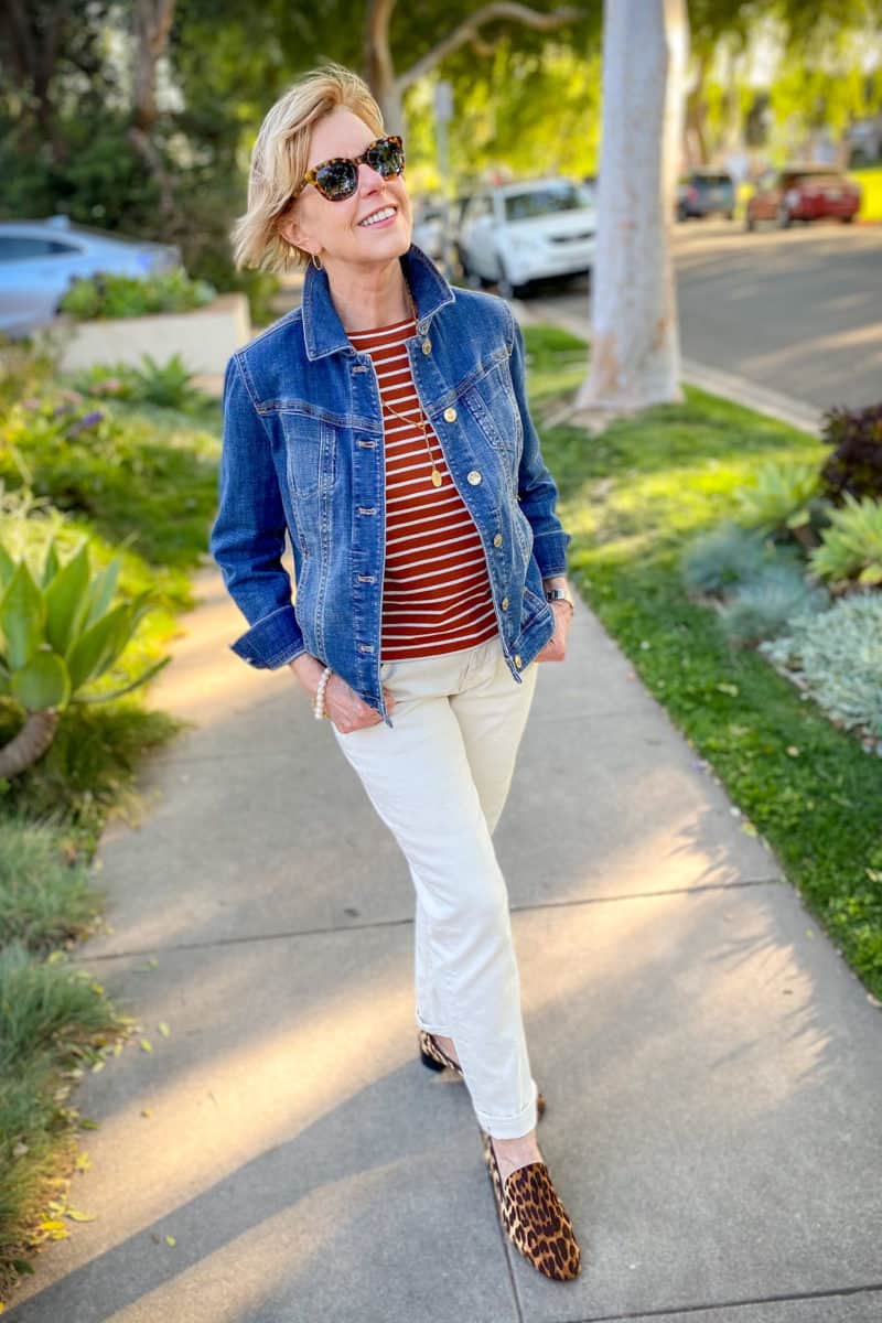 Denim Jacket With Striped T-shirt And Cream Pants Denim Jacket With Striped T-shirt And Cream Pants — Jean Jacket Outfits 2027