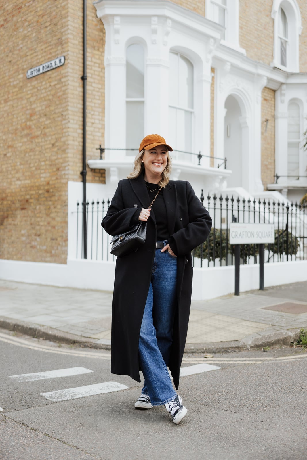 Straight leg jeans with an oversized black wool coat Straight leg jeans with an oversized black wool coat — Jeans Outfits 2027 with Blouse