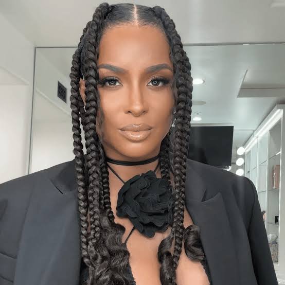Mid-Back Dark Brown Thick Jumbo Box Braids — Jumbo Braided Hairstyles 2027