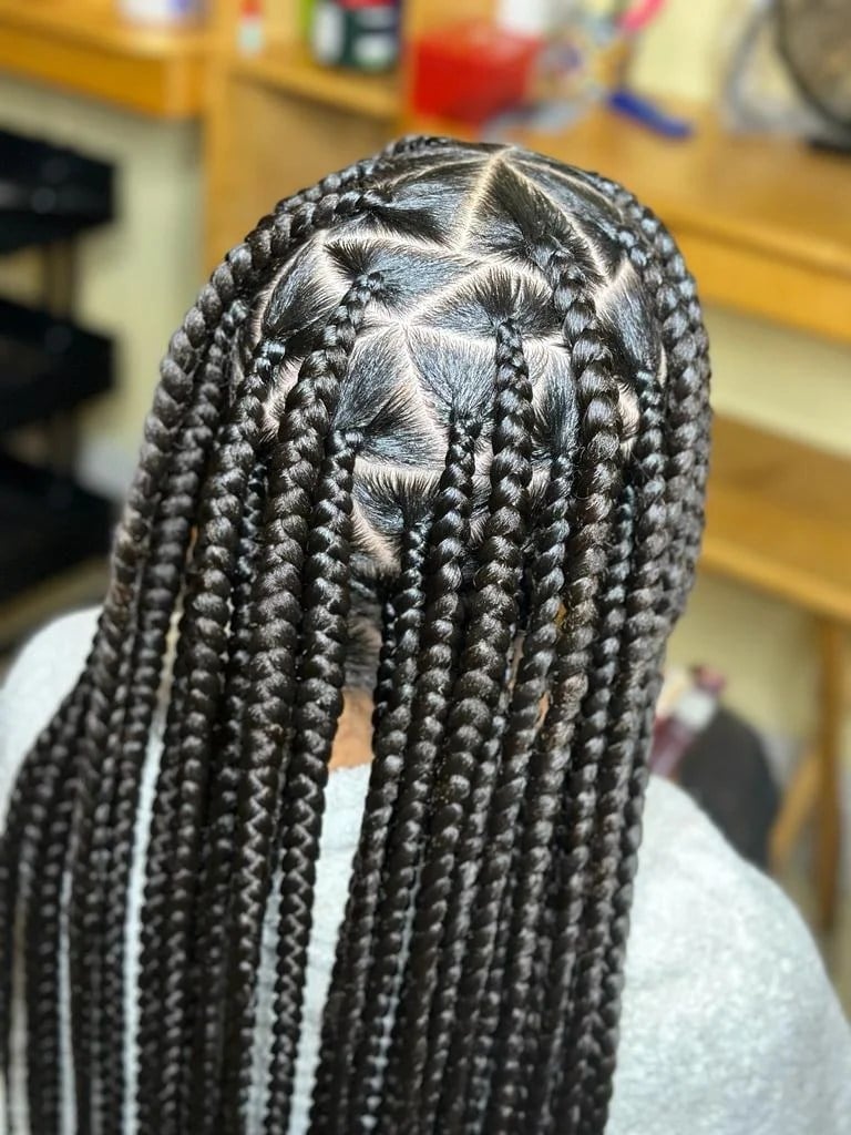 Mid-Back Dark Brown Thick Knotless Braids, Focusing On The Neat — Jumbo Braided Hairstyles 2027