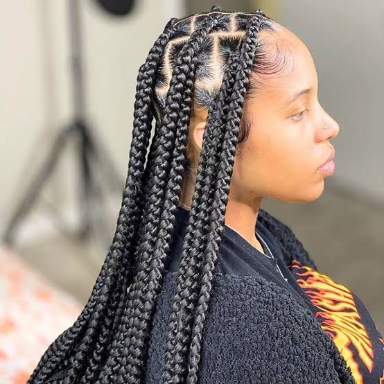 Mid-Back Thick Wavy Black Jumbo Box Braids, Middle — Jumbo Braided Hairstyles 2027
