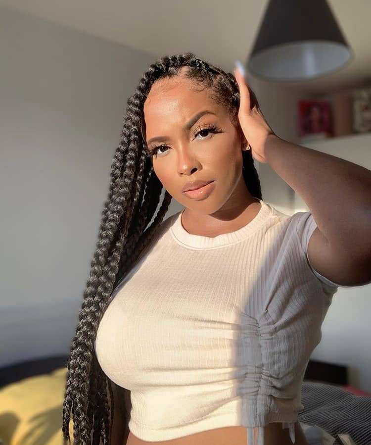 Mid-Back Large Uniform Black Jumbo Box Braids, With A Middle Parting — Jumbo Braided Hairstyles 2027