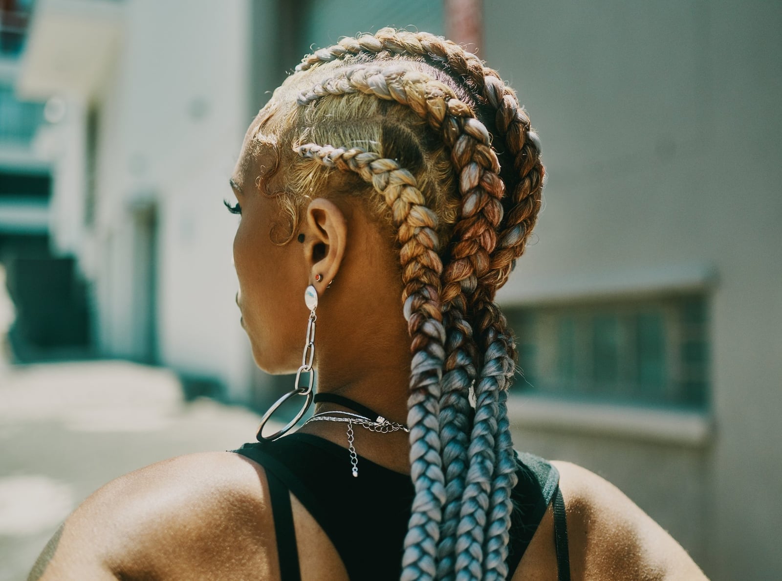 Two-Tone Blonde and Brown Jumbo Braids — Jumbo Braided Hairstyles 2027