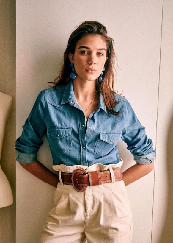 Cream Paperbag Waist Trousers With Denim Shirt Cream Paperbag Waist Trousers With Denim Shirt — Khaki Pants Outfits 2027