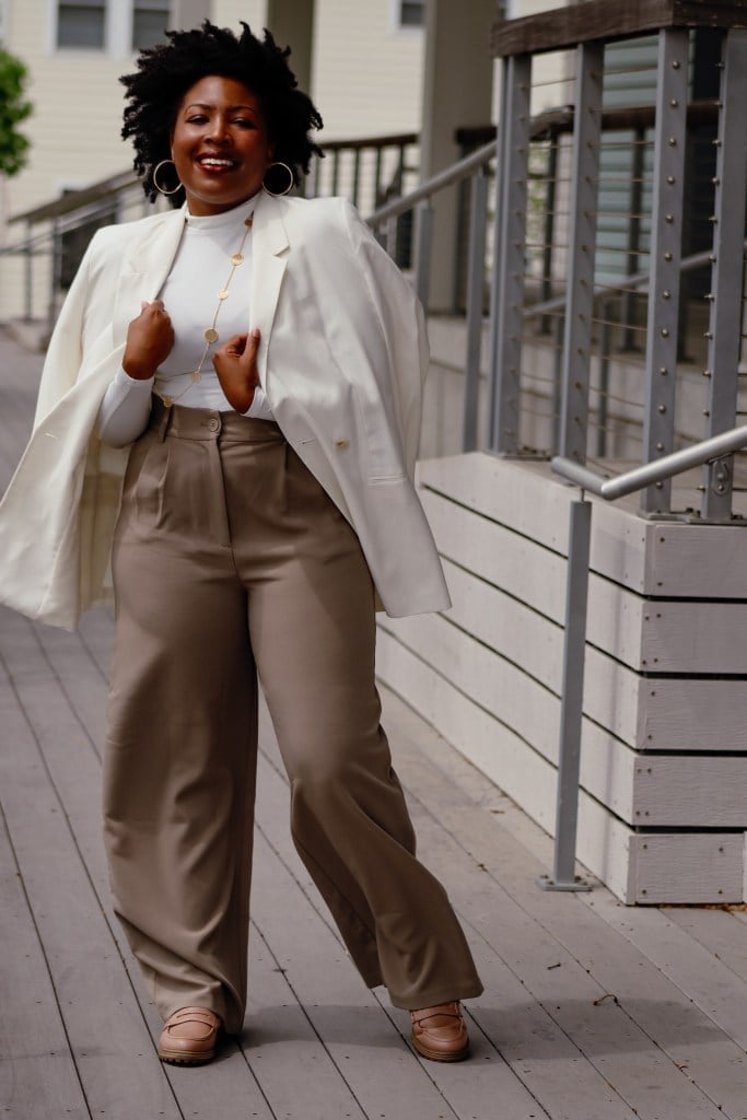 Taupe Wide-Leg Trousers With Cream Blazer Taupe Wide-Leg Trousers With Cream Blazer — Khaki Pants Outfits 2027
