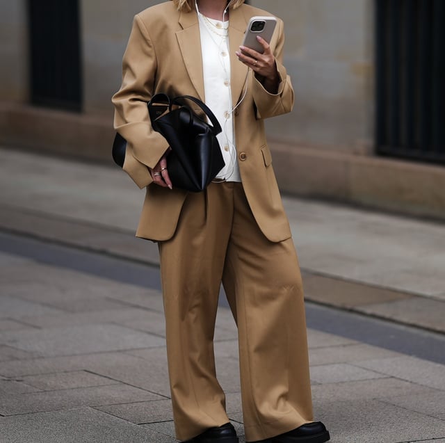 Camel Wide-Leg Trousers With Oversized Blazer Camel Wide-Leg Trousers With Oversized Blazer — Khaki Pants Outfits 2027