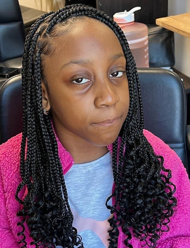 Collarbone Black Knotless Box Braids With Curly Ends, Middle — Knotless Braids 2027 for Teens