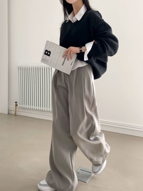 Oversized Sweater Over Collared Shirt With Wide Trousers Oversized Sweater Over Collared Shirt With Wide Trousers — Korean Streetwear Outfits 2027