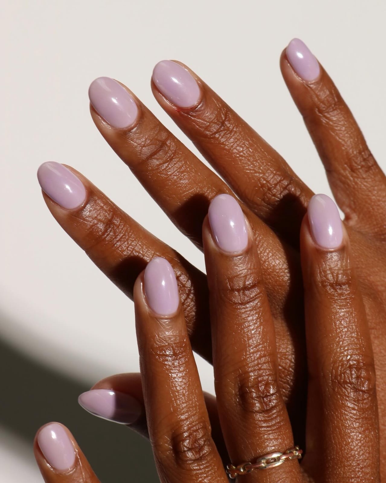 Medium Oval Soft Milky Lavender Medium Oval Soft Milky Lavender — Lavender Milky Nails 2027