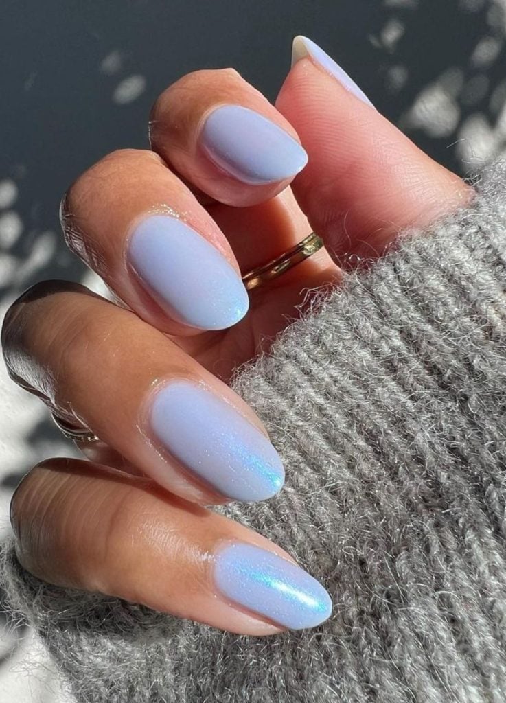 Medium Almond Light Lavender Iridescent Shimmer Medium Almond Light Lavender Iridescent Shimmer — Lavender Milky Nails 2027