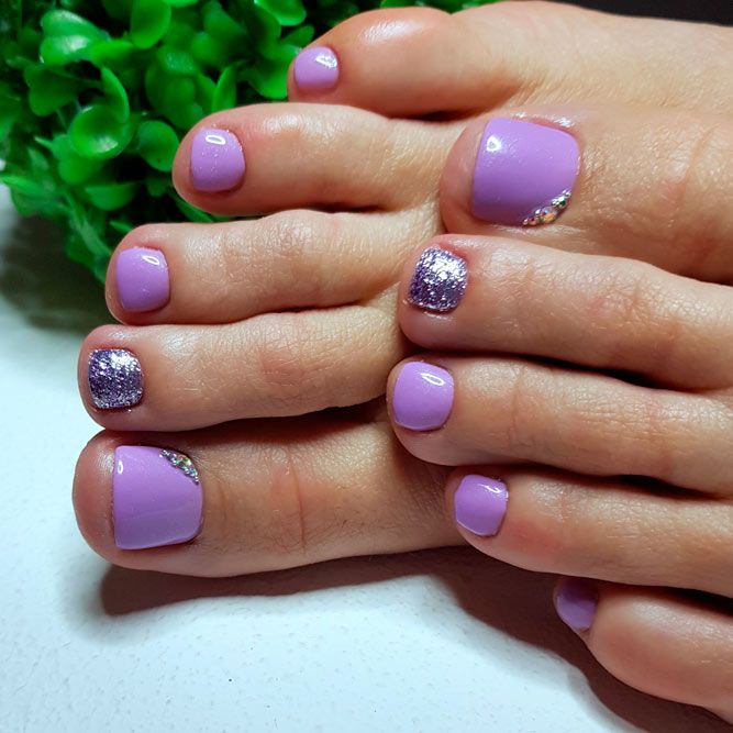 Vibrant Lavender Toes With Glitter and Gems Vibrant Lavender Toes With Glitter and Gems — Lavender Toe Nails 2027