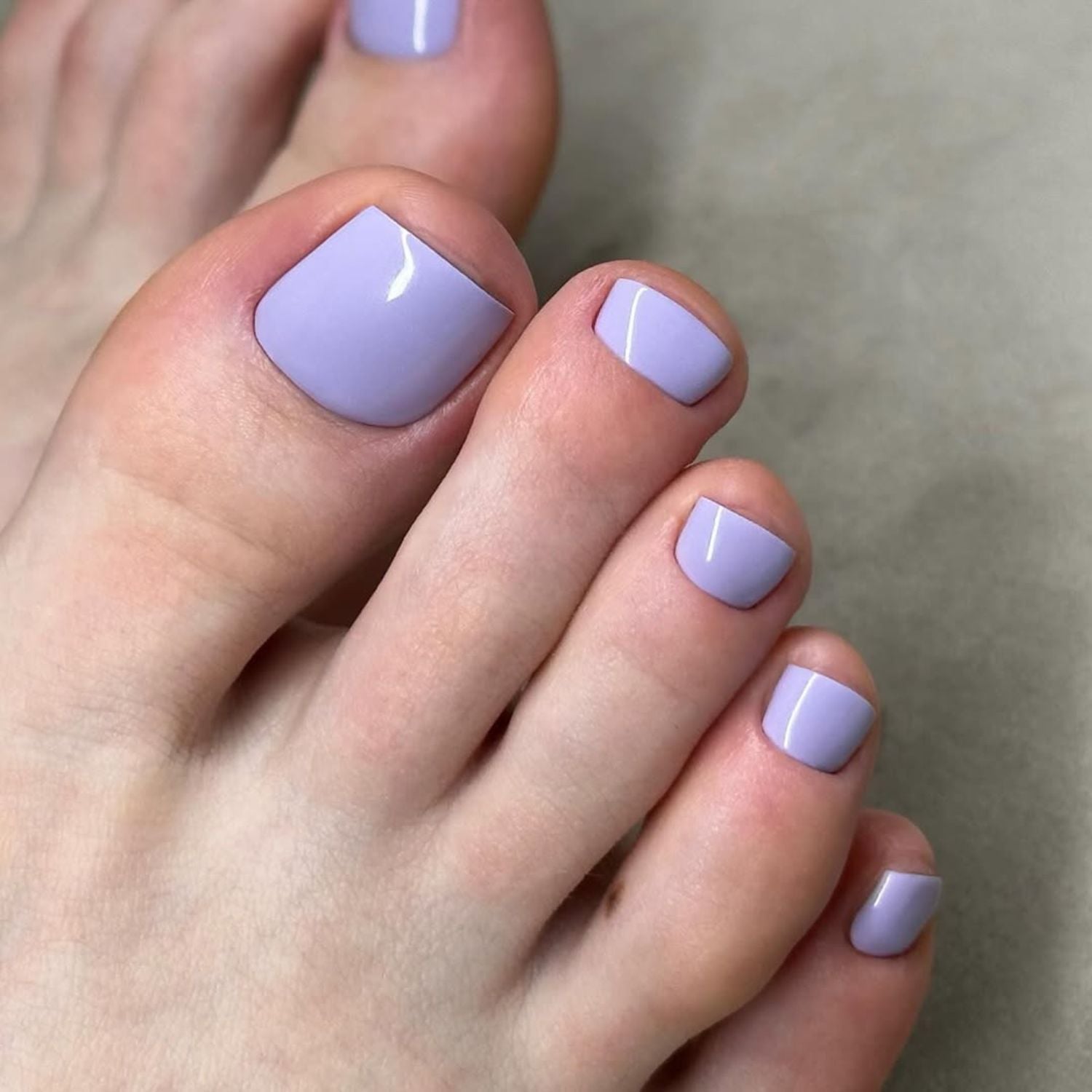 Smooth Opaque Lavender Glossy Toes, квадратная короткая Smooth Opaque Lavender Glossy Toes, квадратная короткая — Lavender Toe Nails 2027