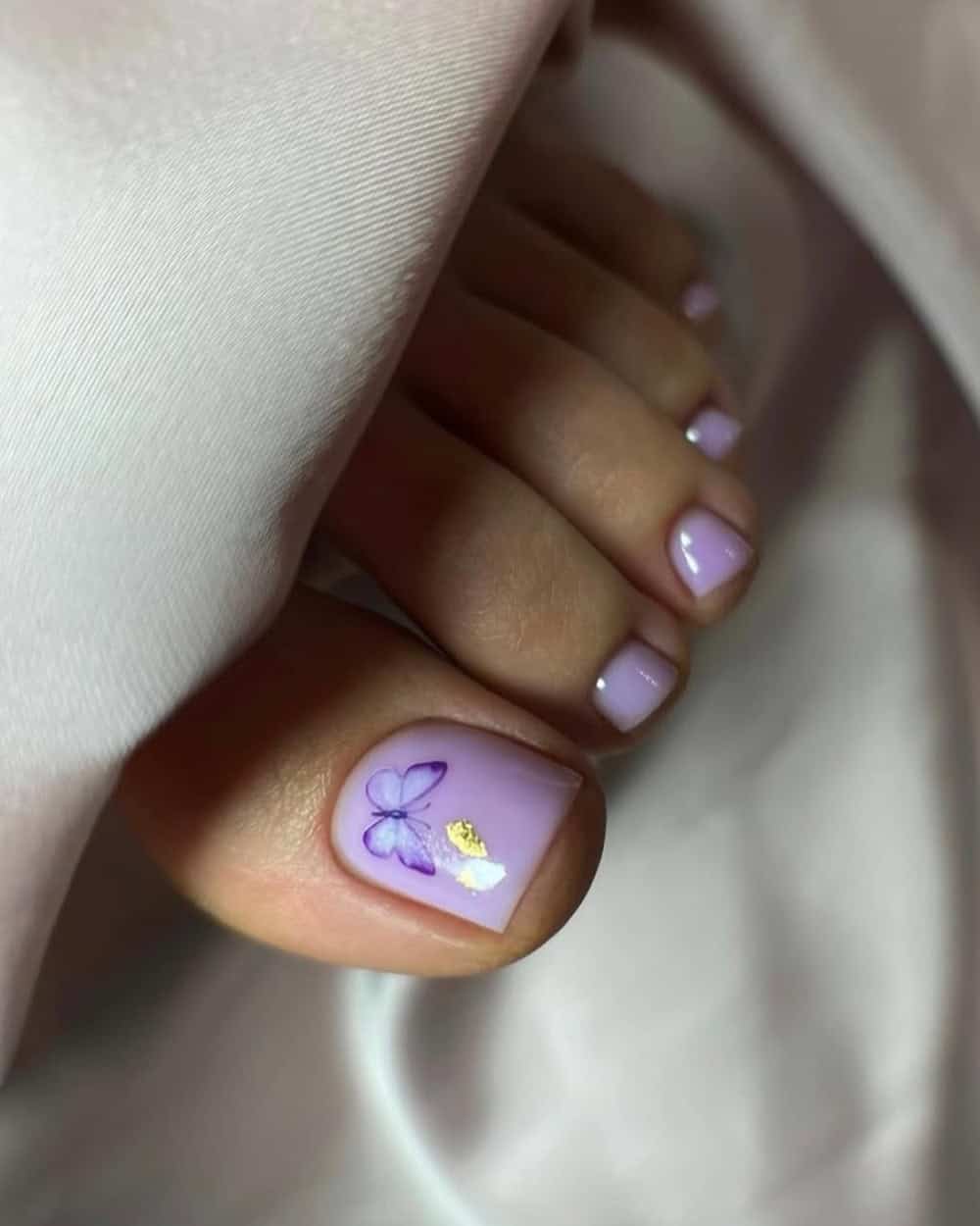 Lavender Toes With Butterfly and Foil Art Lavender Toes With Butterfly and Foil Art — Lavender Toe Nails 2027