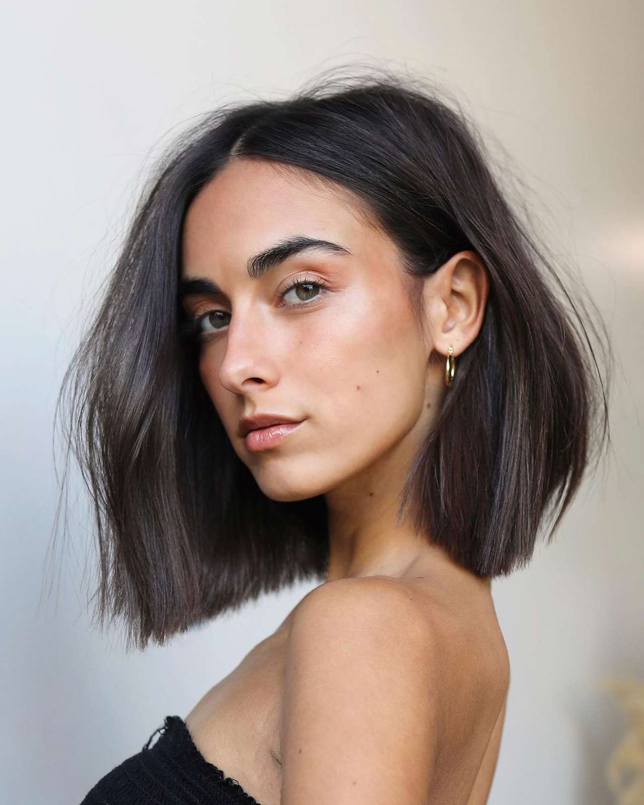 Chin Length Blunt Bob Dark Brunette Chin Length Blunt Bob Dark Brunette — Lived In Brunette 2027