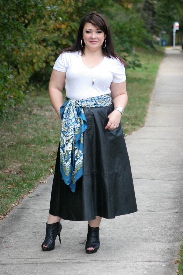 Outfit Idea — The Silhouette Is An A-Line Skirt Outfit Idea — The Silhouette Is An A-Line Skirt — Cowgirl Outfits 2027