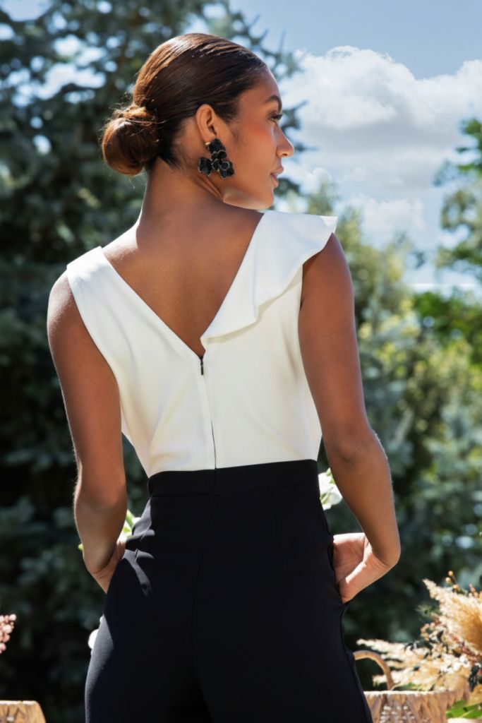 Black and White Jumpsuit with Ruffled Shoulder for Cocktail Hour Black and White Jumpsuit with Ruffled Shoulder for Cocktail Hour — Jumpsuit Outfits 2027