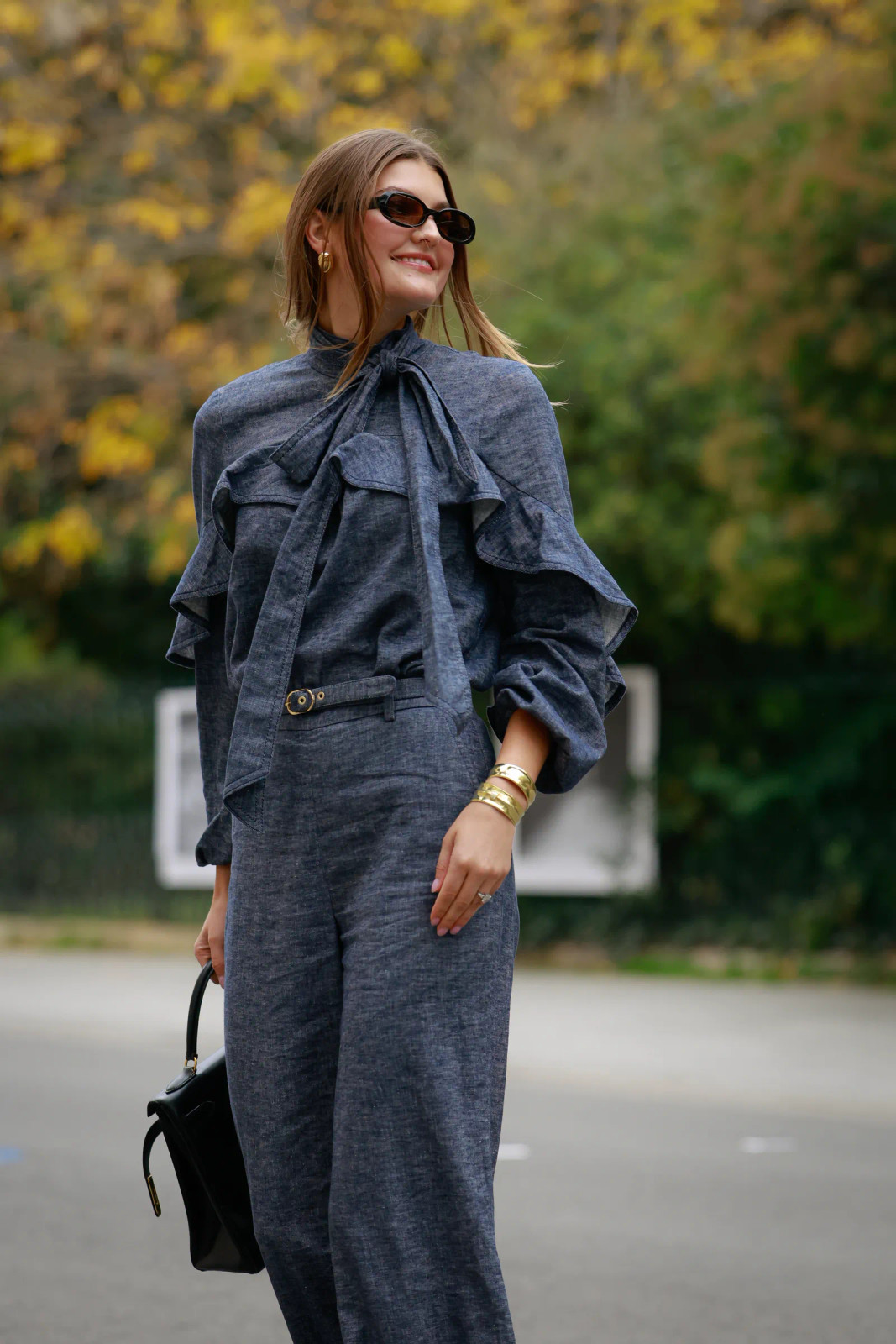 Denim-Like Blouse with Ruffled Bow and Coordinated Trousers Denim-Like Blouse with Ruffled Bow and Coordinated Trousers — Ribbon Outfits 2027