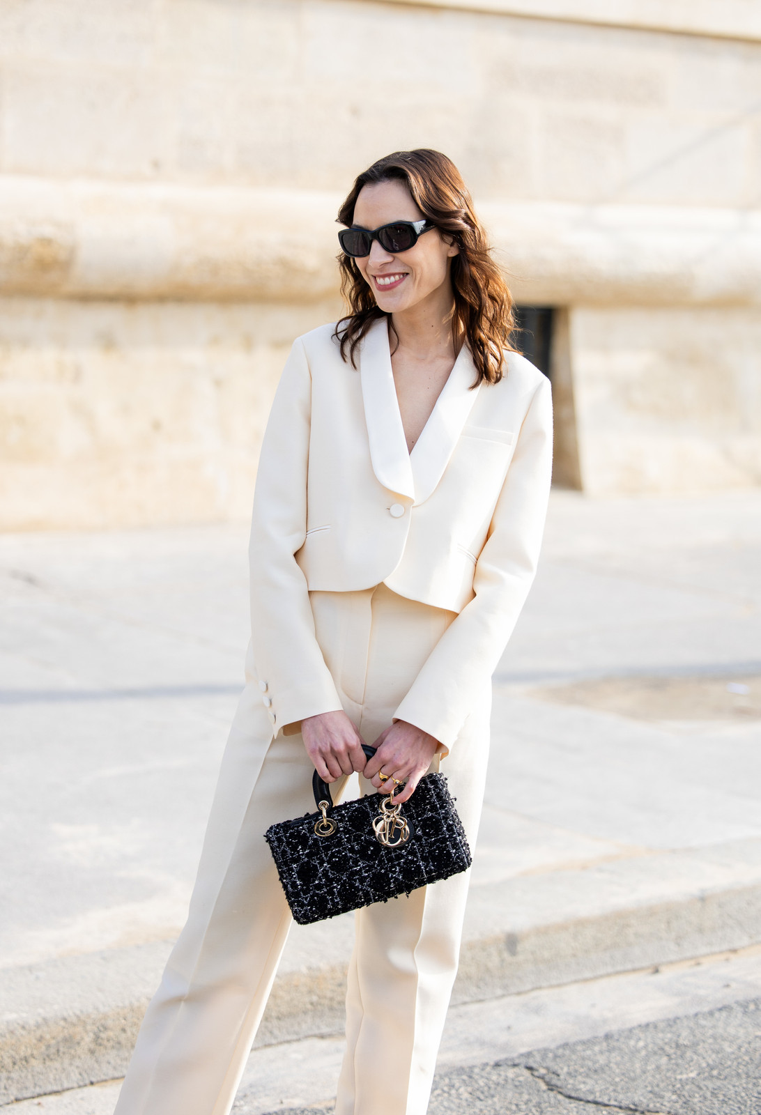 Pointed Cream Trousers Outfit Idea Pointed Cream Trousers Outfit Idea — Paris Outfits 2027