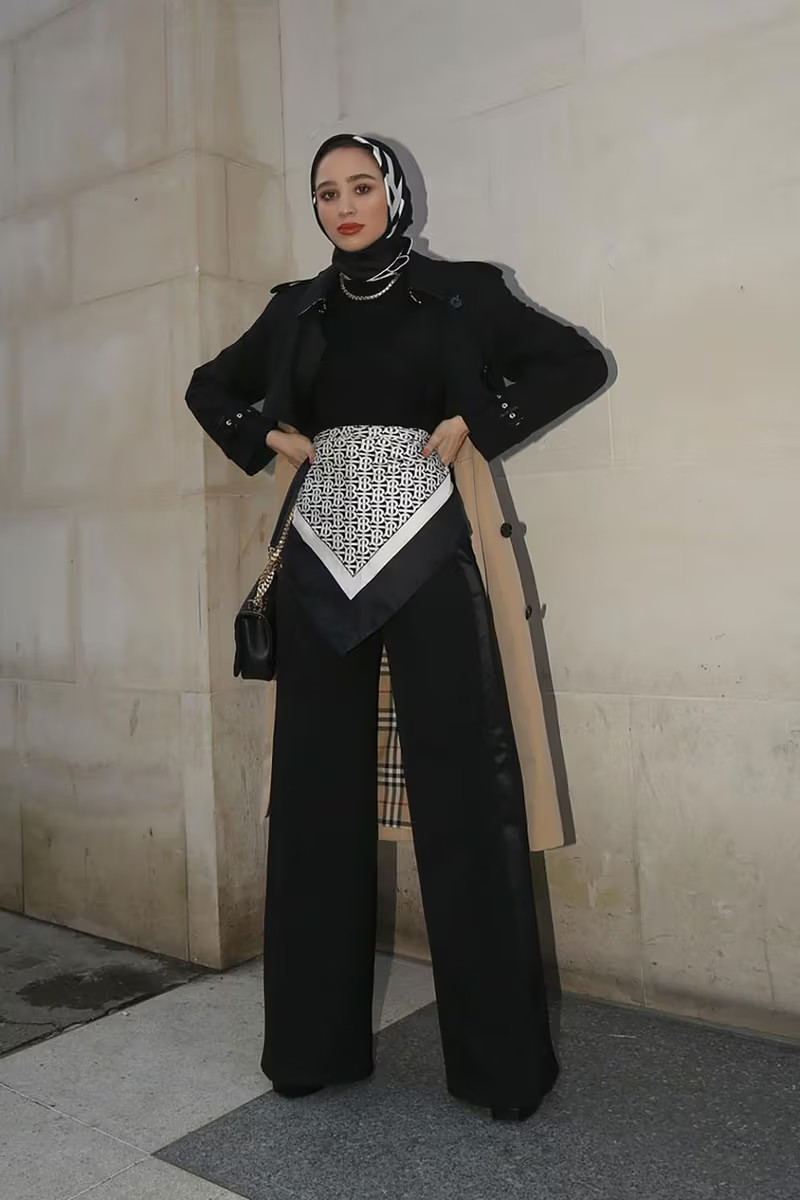 All Black Ensemble with Patterned Scarf Accent All Black Ensemble with Patterned Scarf Accent — Hijab Outfits 2027