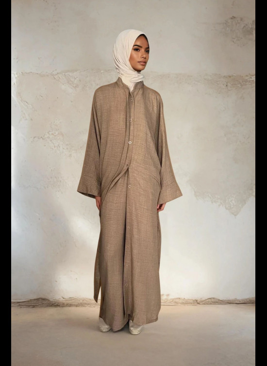 Beige Oversized Abaya for Effortless Casual Style Beige Oversized Abaya for Effortless Casual Style — Hijab Outfits 2027