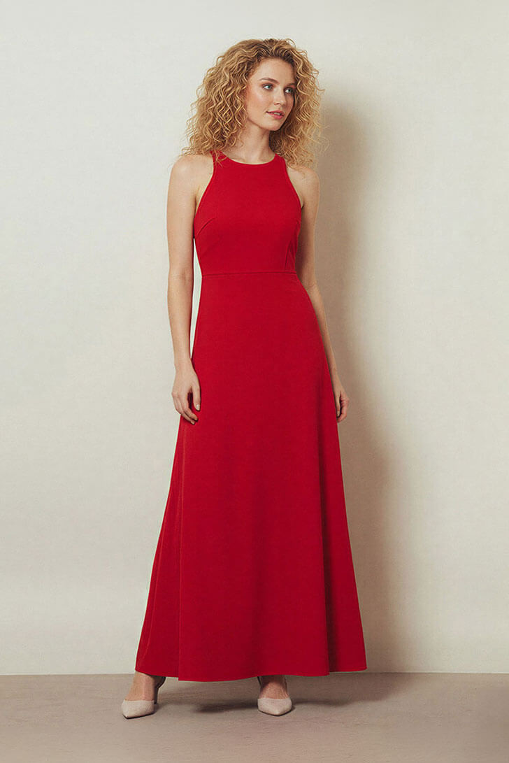 Bold Red Maxi Dress for Formal Anniversary Events Bold Red Maxi Dress for Formal Anniversary Events — Anniversary Outfits 2027