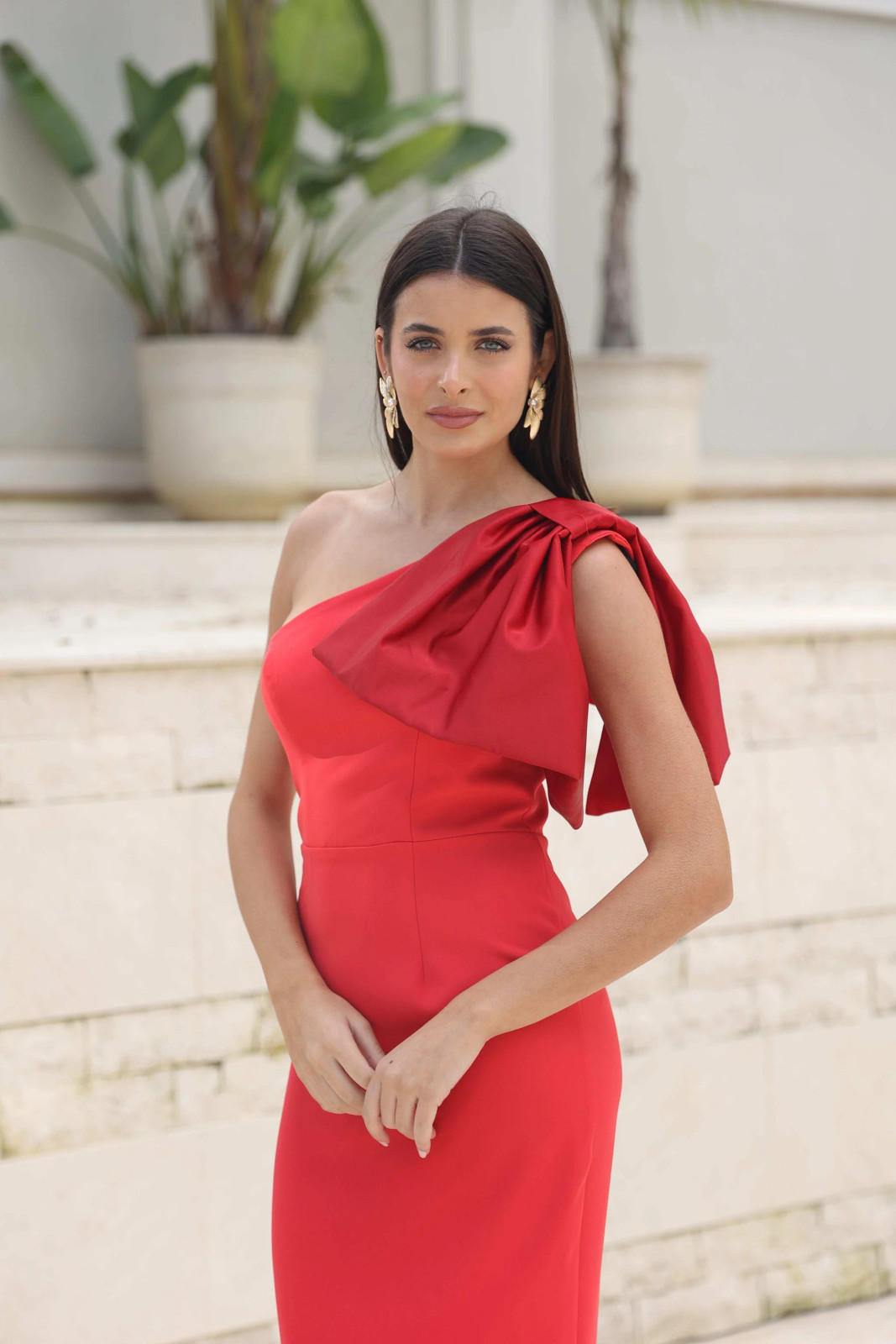 Striking Red Satin One-Shoulder Dress with Voluminous Bow Striking Red Satin One-Shoulder Dress with Voluminous Bow — Red Prom Dresses 2027