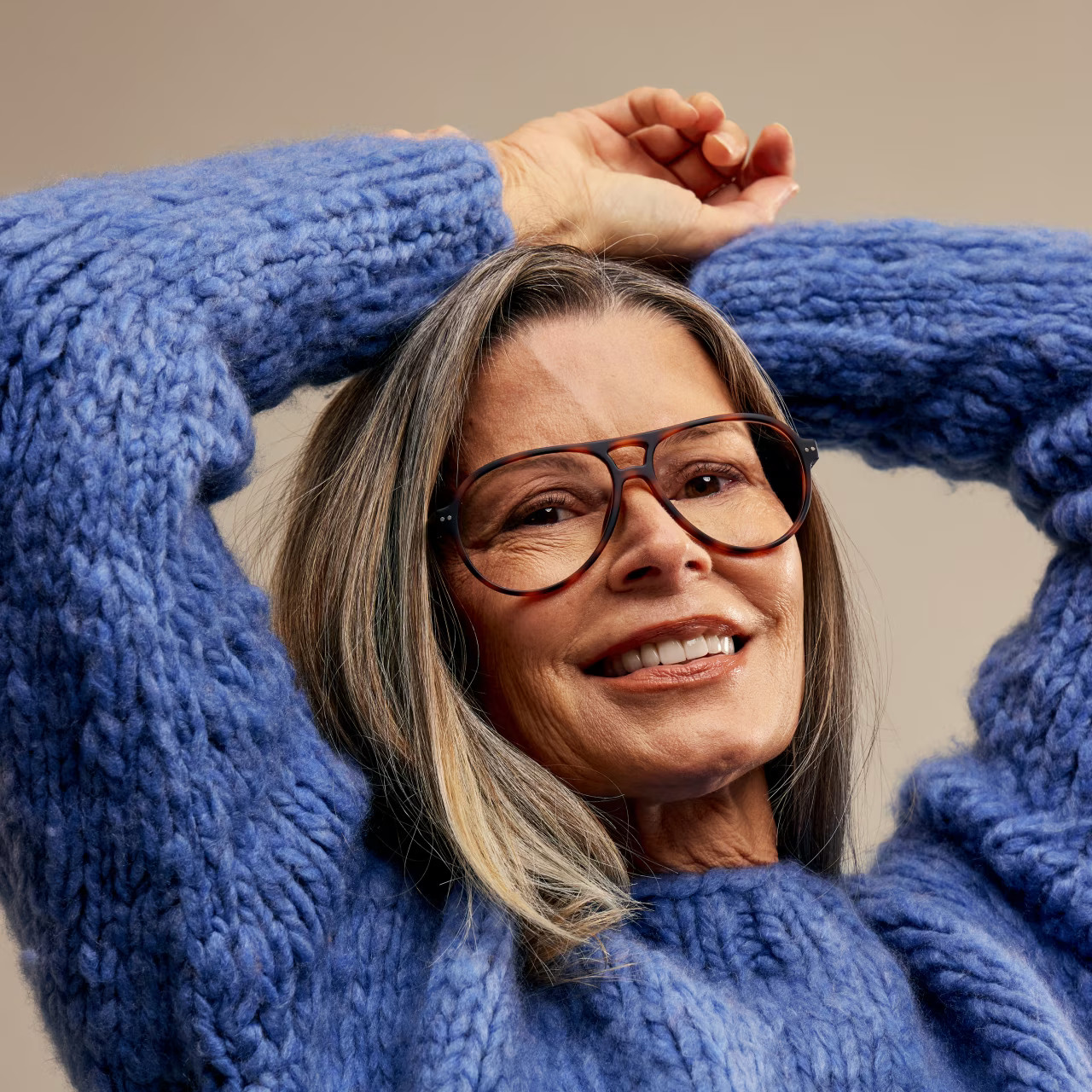 Textural Statement: Vibrant Blue Chunky Knit Sweater — Nice Outfits 2027